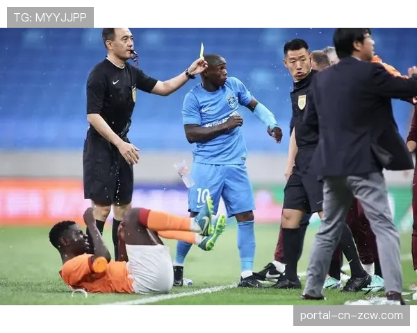 针对球迷投掷杂物事件,北京赛区收到中国足协罚单 针对球迷投掷杂物事件,北京赛区收到中国足协罚单